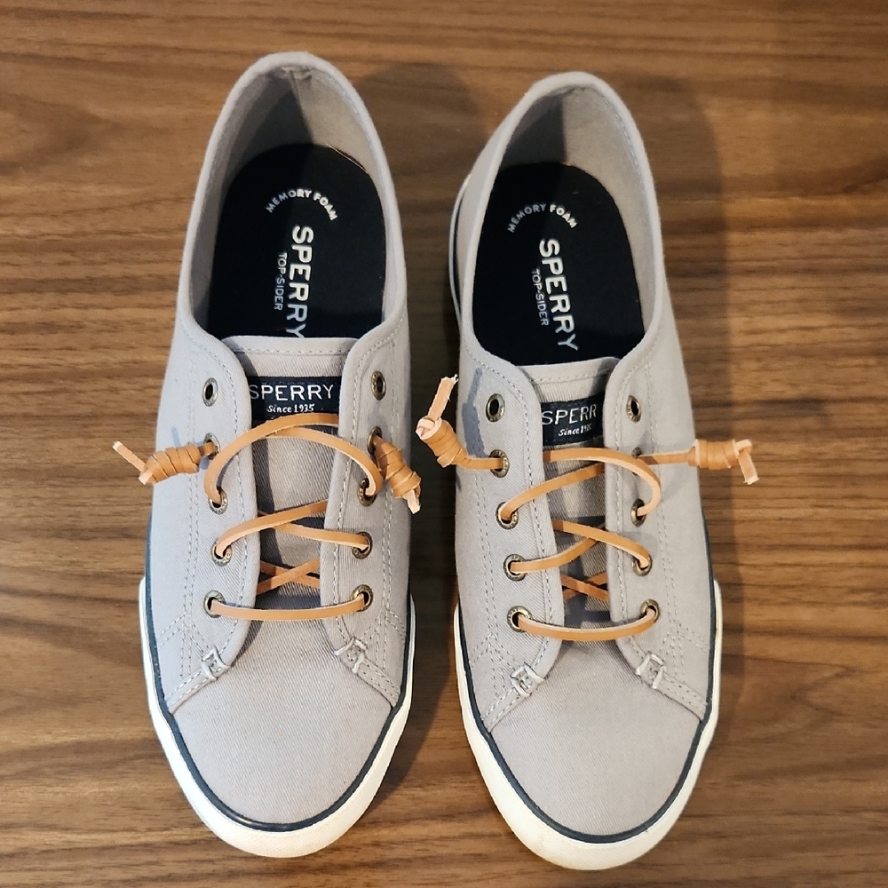 Sperry Women's Sneakers in Gray and Tan